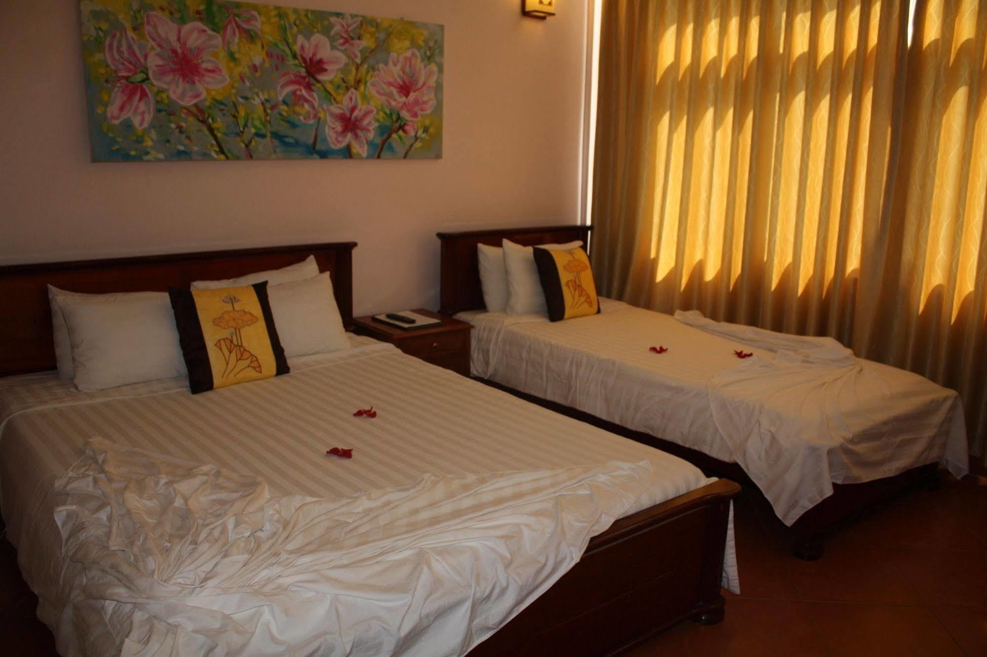 Holiday Diamond Hotel Hue Exteriér fotografie