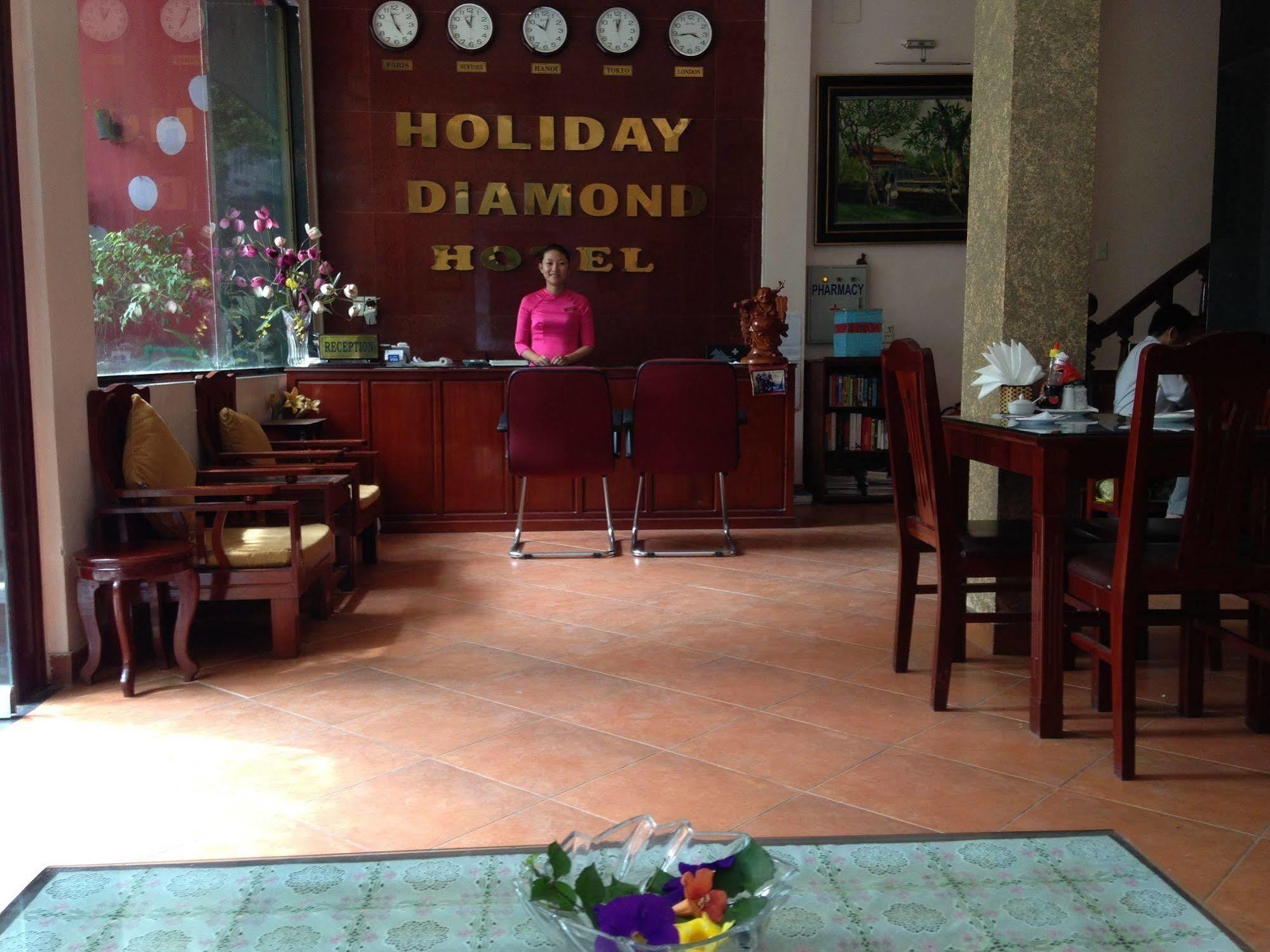 Holiday Diamond Hotel Hue Exteriér fotografie