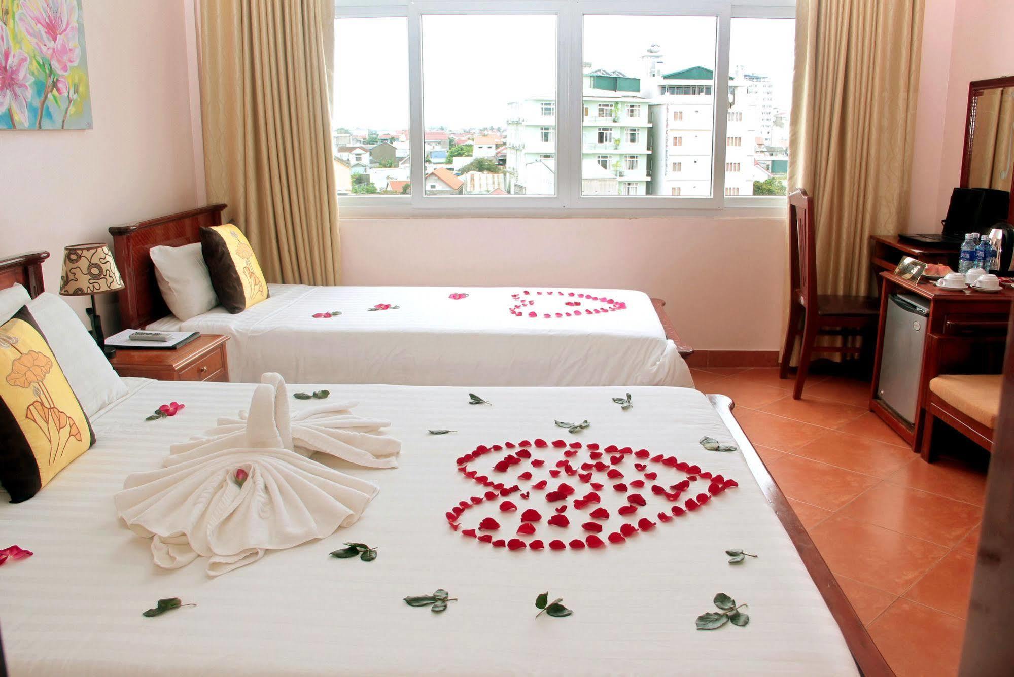 Holiday Diamond Hotel Hue Exteriér fotografie