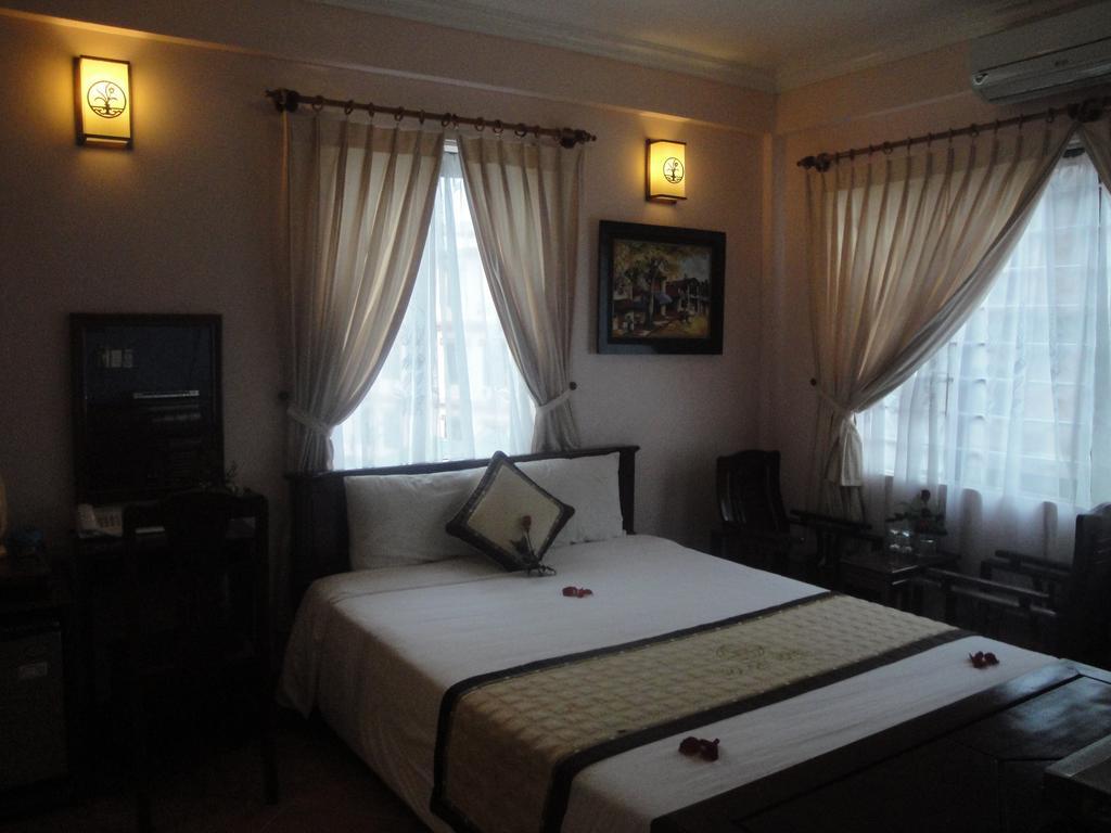 Holiday Diamond Hotel Hue Exteriér fotografie