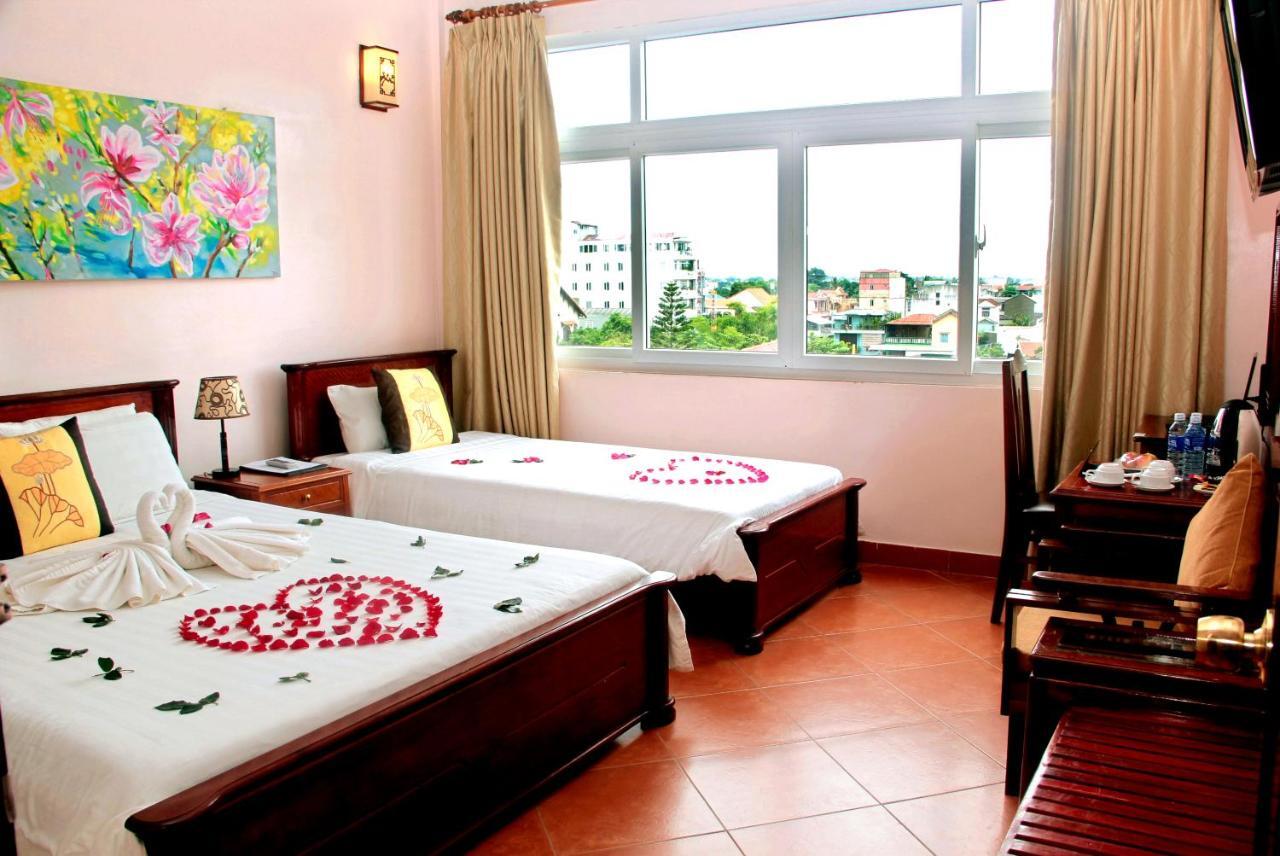 Holiday Diamond Hotel Hue Exteriér fotografie